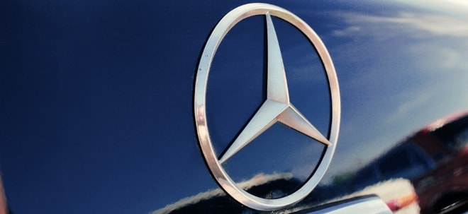 Mercedes-Benz-Aktie in Rot: Teils 500.000 Euro Abfindung