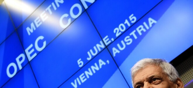 Förderlimits bleiben 'OPEC+' behält Erdöl-Förderkürzung bei - Kooperation wird vertieft