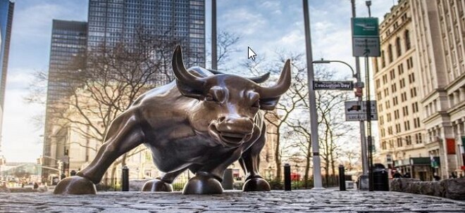Schroders: Slumping economy, surging stock market- what’s going on?